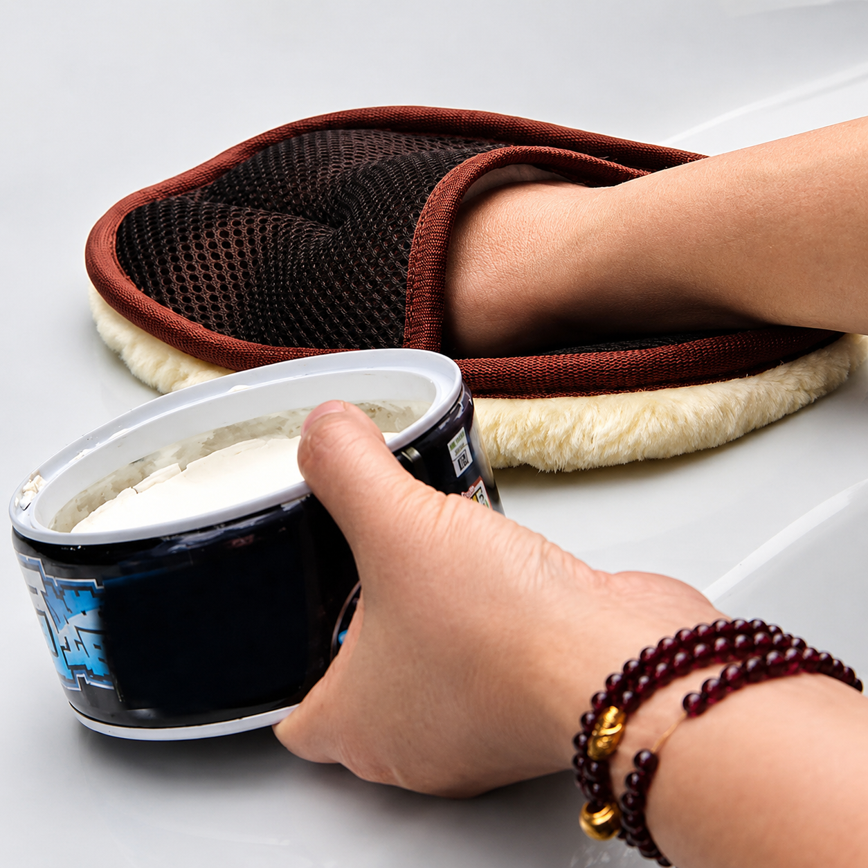Microfiber Car Wash Mitt | Non-Scratch Cleaning Sponge